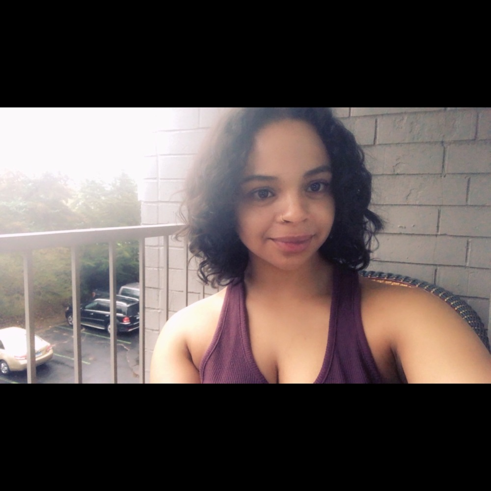 Meet your Posher, Sierra